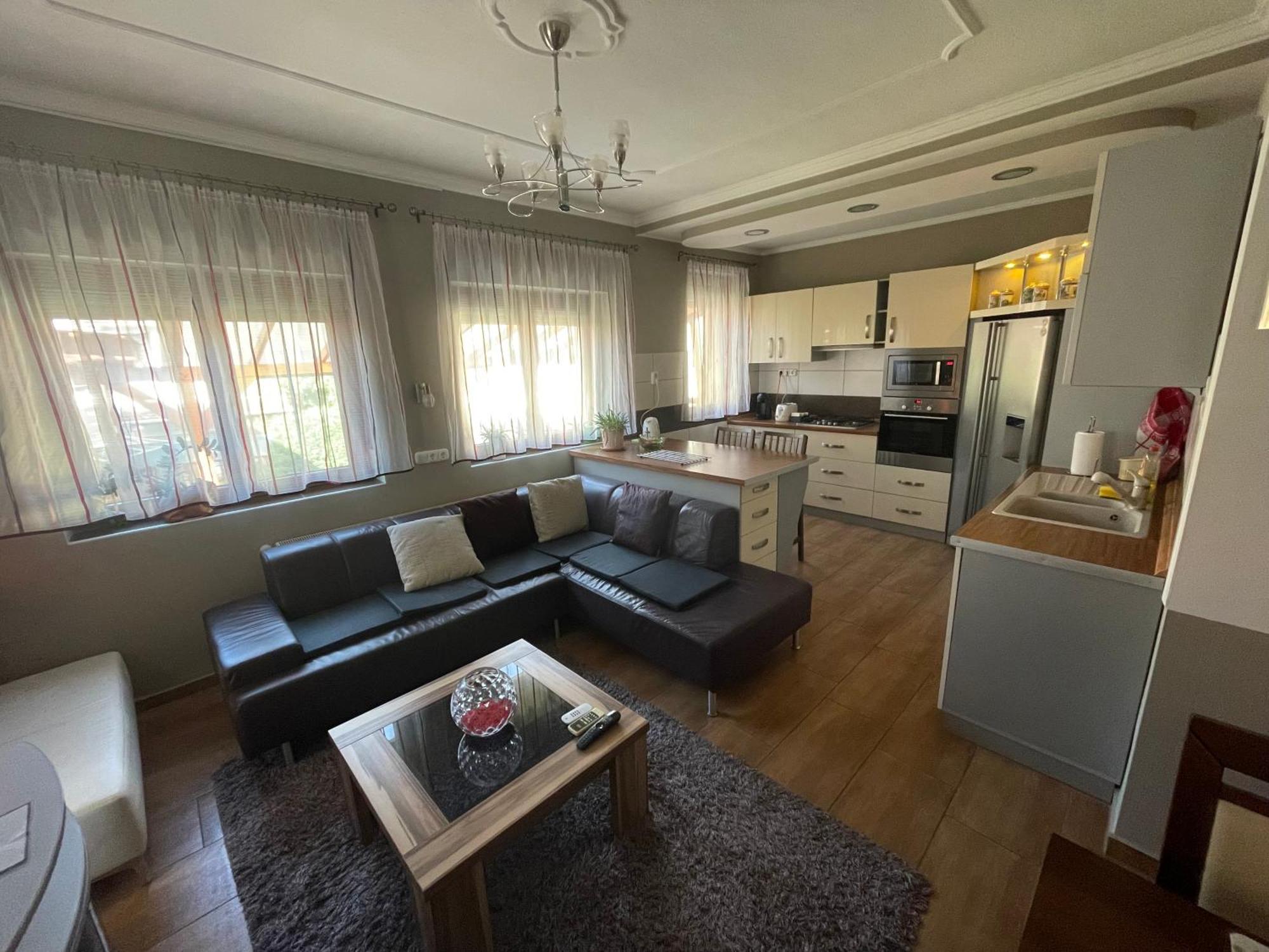 Relax Apartment Залегершег Екстериор снимка